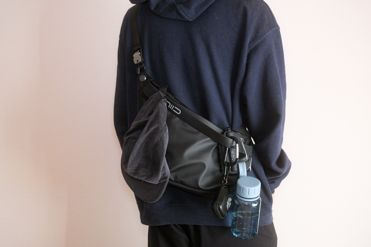 FINO IV | 超薄型30mm！脇下に完全フィットする多機能スリング 8edcbc20-51cd-46e7-a463-