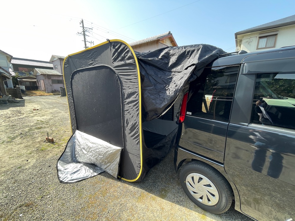キャンパー注目！ 車に連結できるテントは5分で完了 | ライフハッカー
