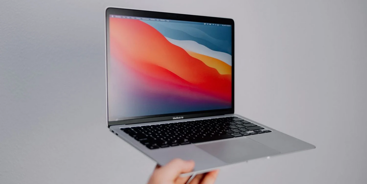 MacBook Air VS iPad Air：仕事用M1マシンはどっち？ | ライフ